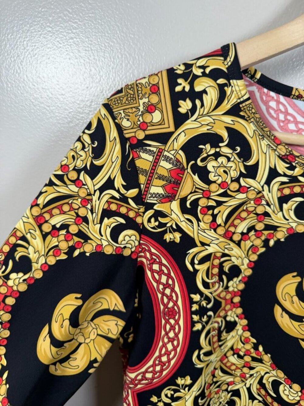 J. Mclaughlin Catalina Cloth Top Size Large Black Gold Classic Stretch Travel - Picture 4 of 9